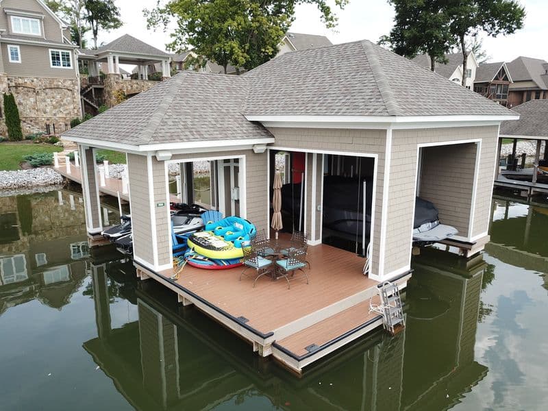 Boat Dock at Jefferson Park